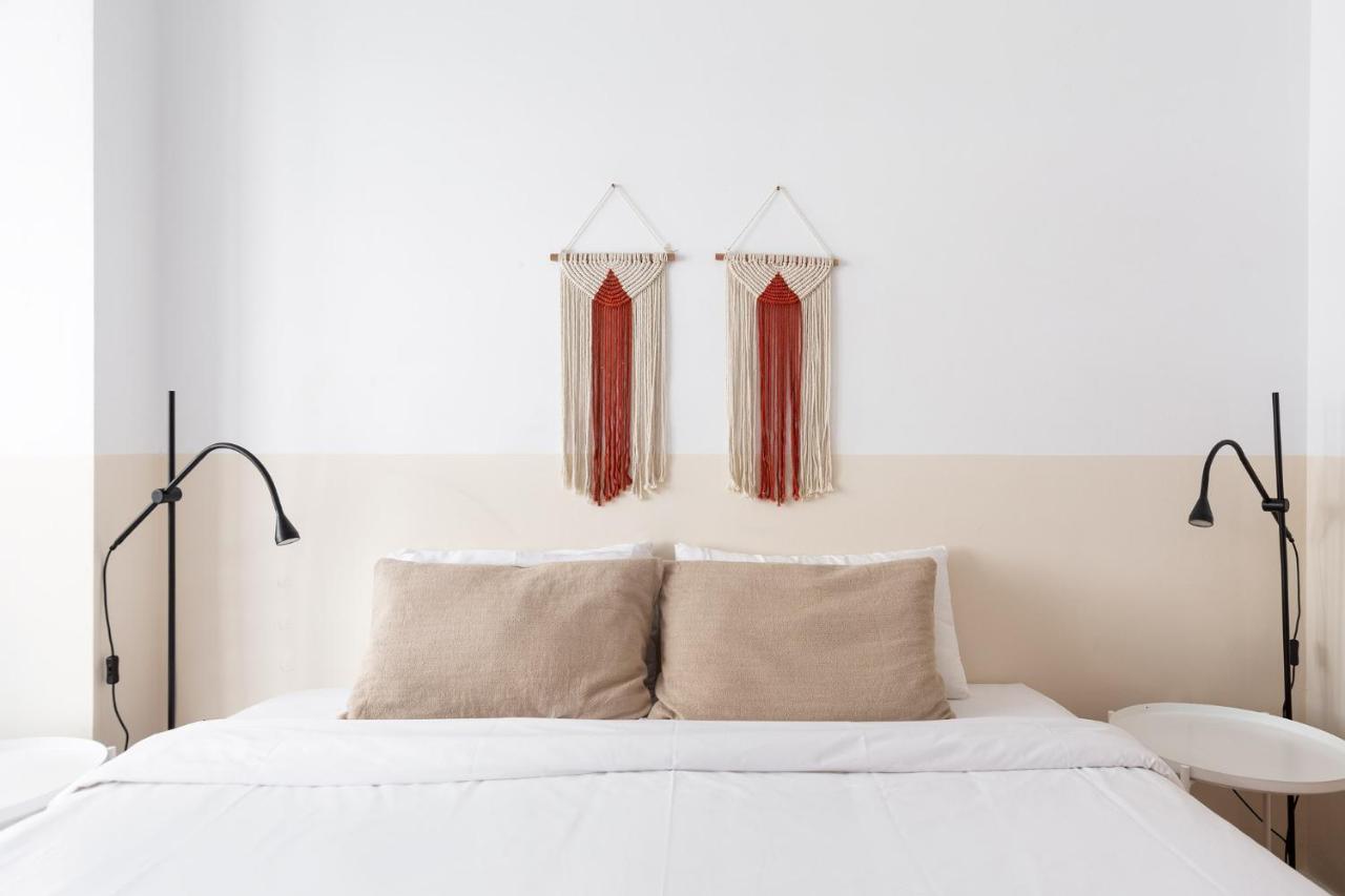 Santiago Apartments By Olala Homes L'Hospitalet de Llobregat Bagian luar foto