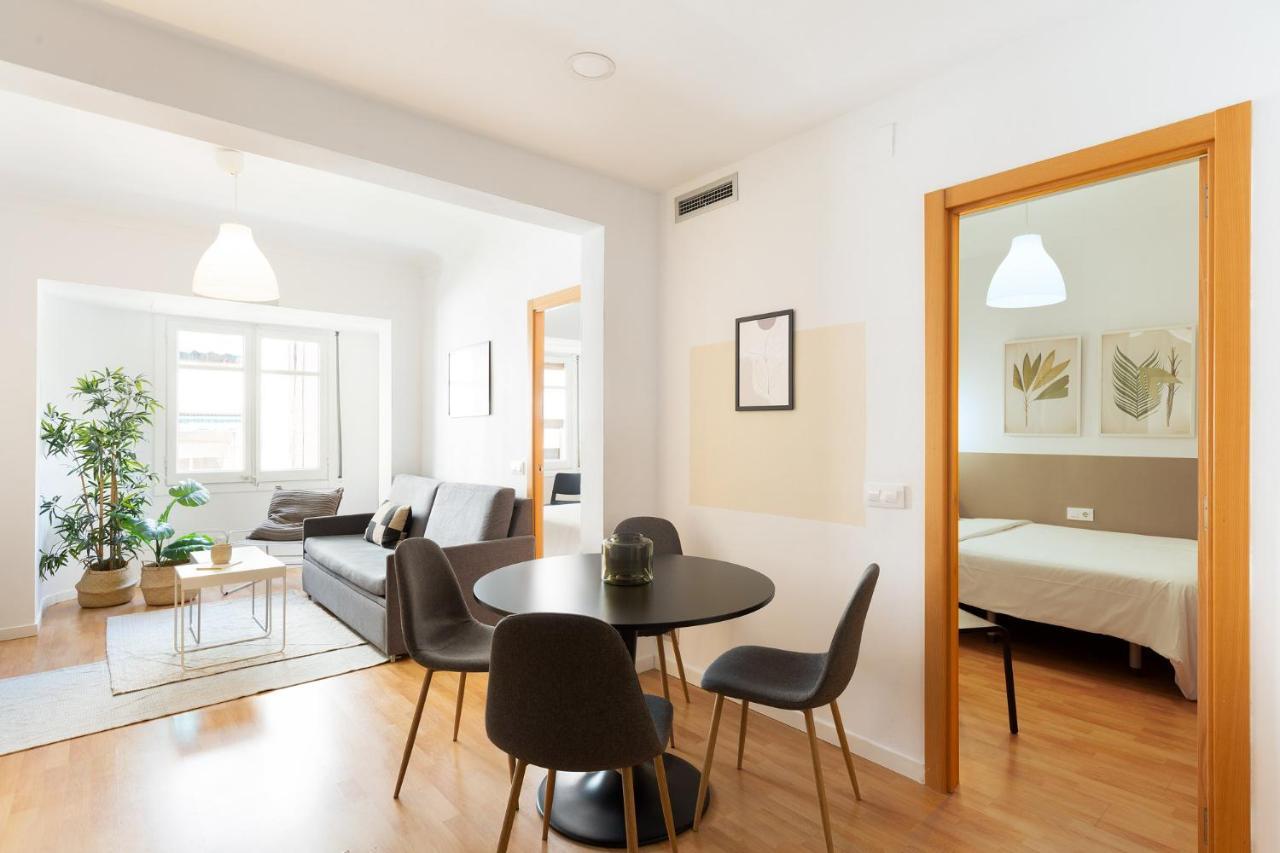 Santiago Apartments By Olala Homes L'Hospitalet de Llobregat Bagian luar foto