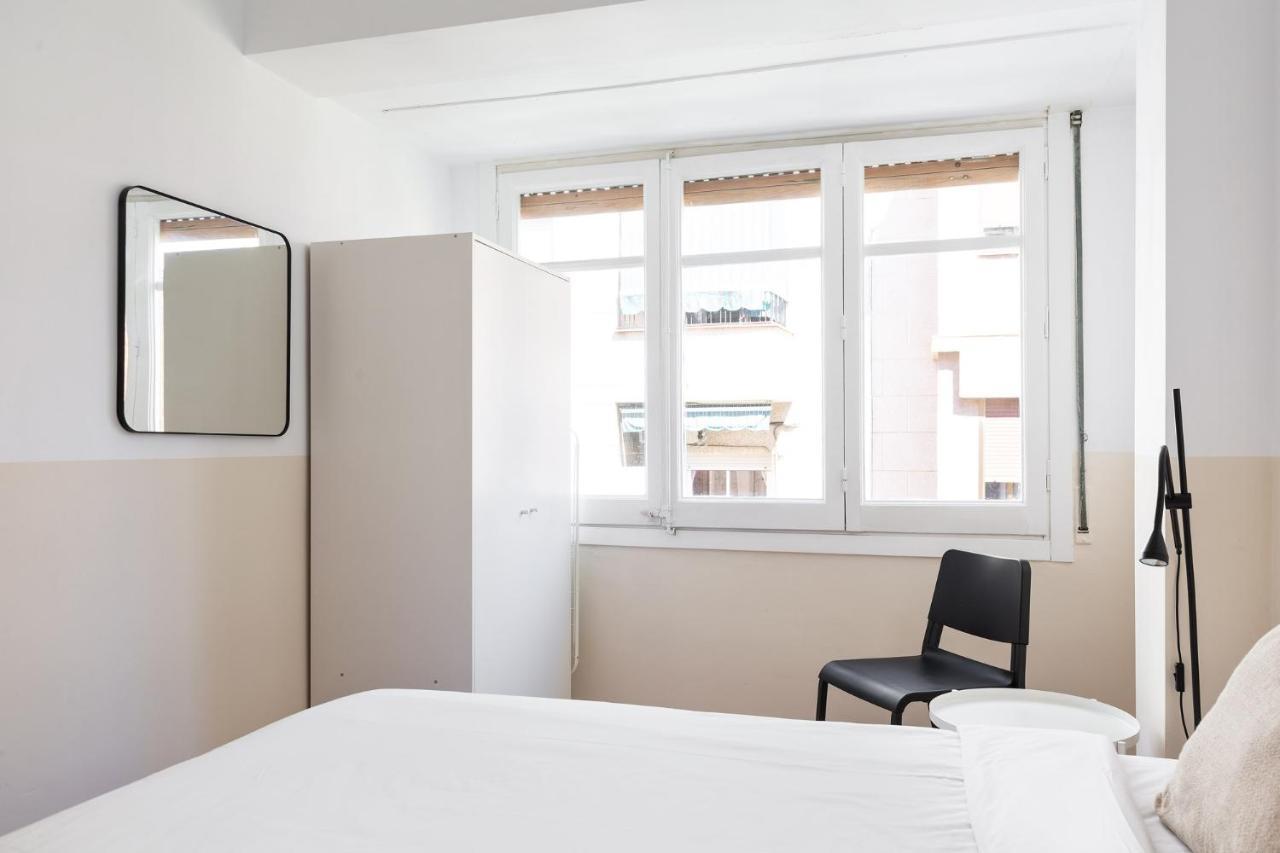 Santiago Apartments By Olala Homes L'Hospitalet de Llobregat Bagian luar foto