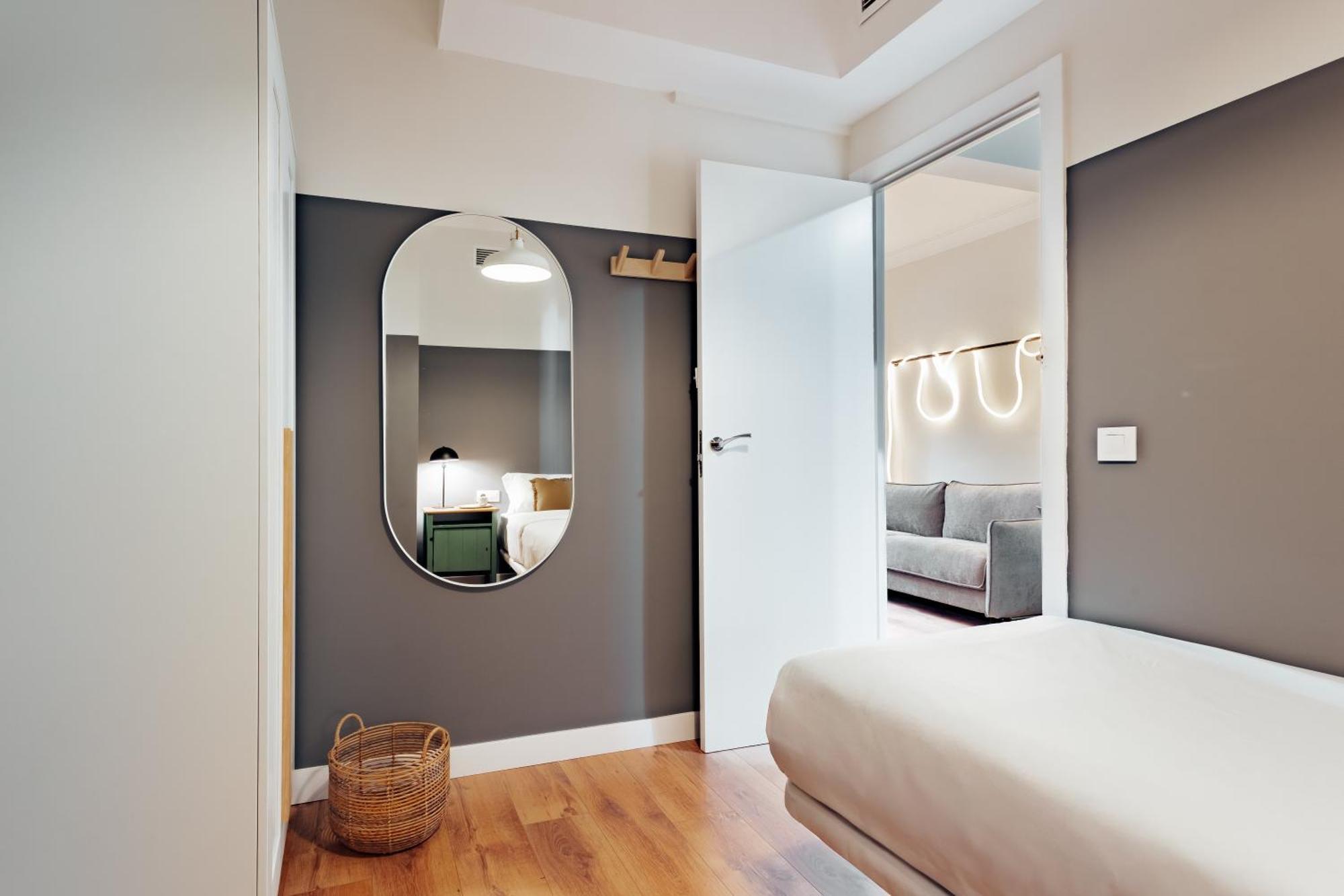 Santiago Apartments By Olala Homes L'Hospitalet de Llobregat Bagian luar foto