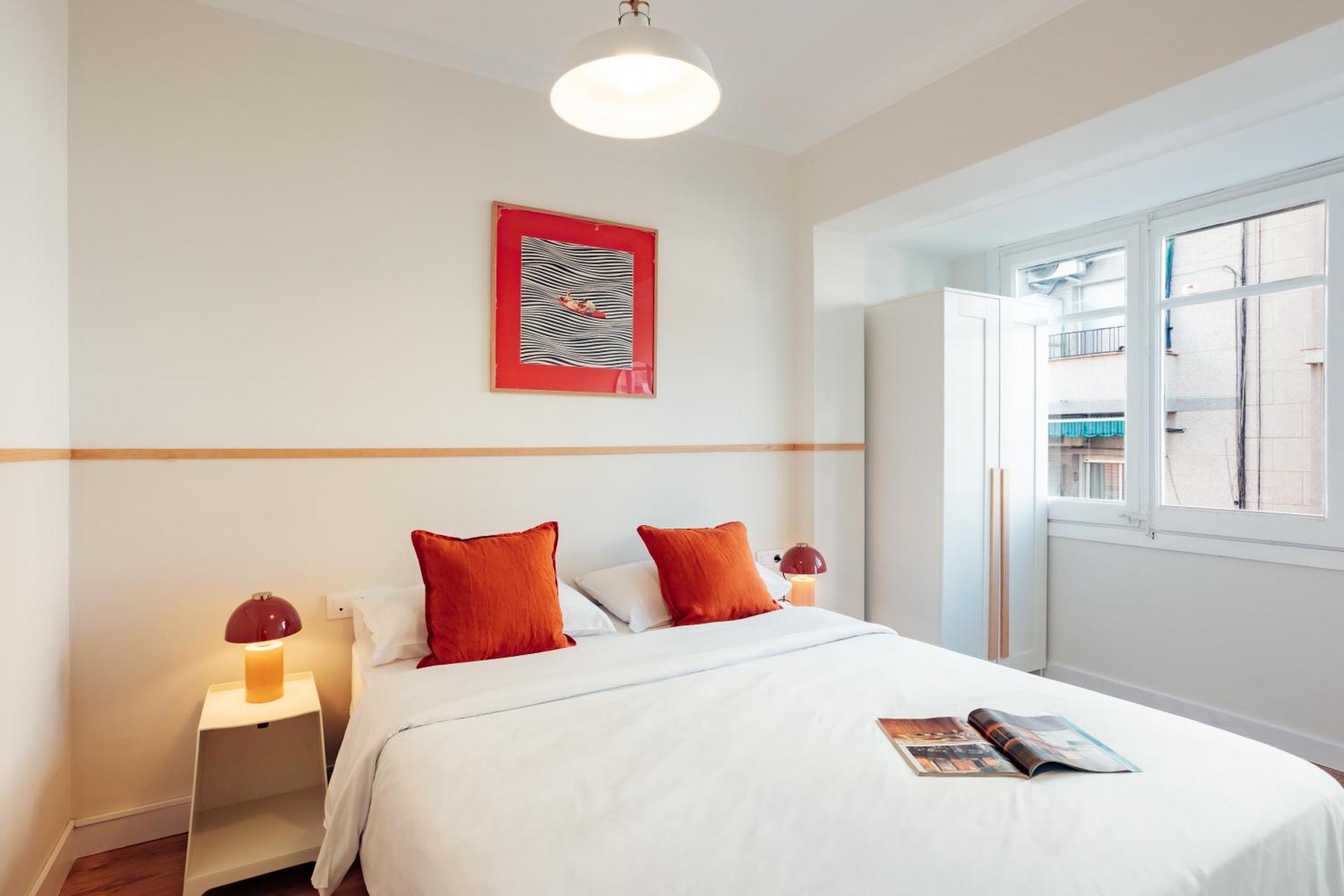 Santiago Apartments By Olala Homes L'Hospitalet de Llobregat Bagian luar foto
