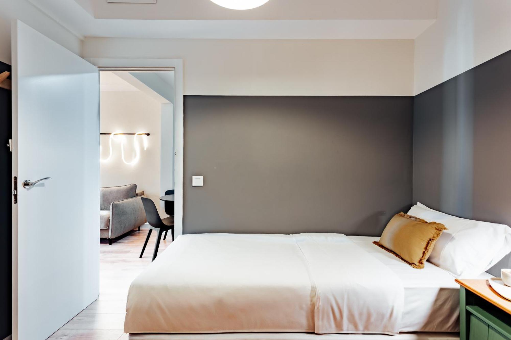 Santiago Apartments By Olala Homes L'Hospitalet de Llobregat Bagian luar foto